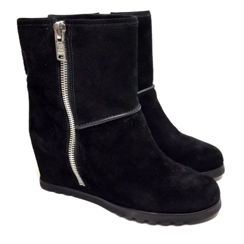 Marc Jacobs Harper Suede Ankle Wedge Boots NWOT